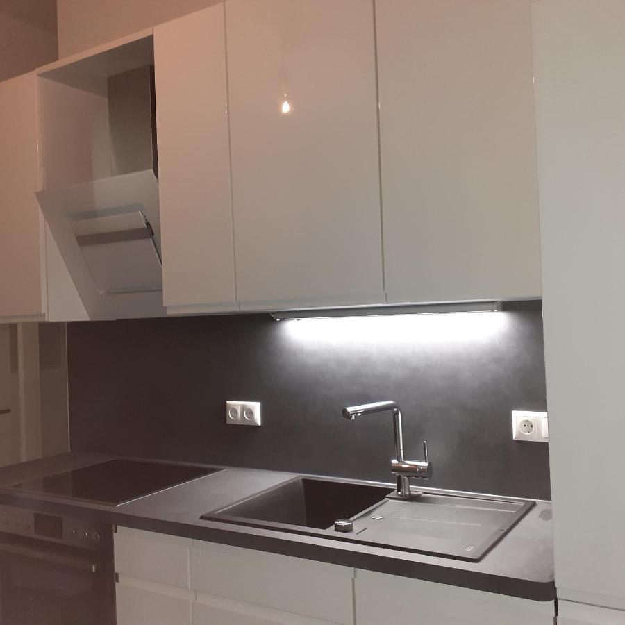 Großzügige,98m2 grosse Wohnung in stadtnaher Traumlage, nur 200m zum Stadtpark Oldenburg Exterior foto